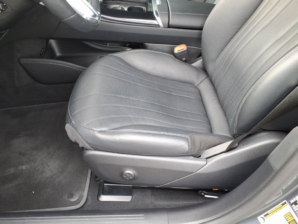 Used 2023 Mercedes-Benz EQE 350+ 4MATIC Sedan image 15