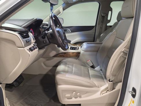 Used 2016 GMC Yukon Denali w/ Open Road Package image 10