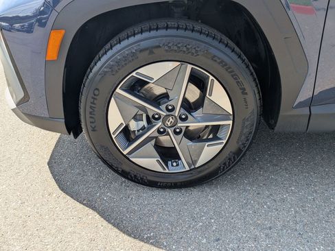 Certified 2025 Hyundai Tucson SEL AWD/4WD image 10