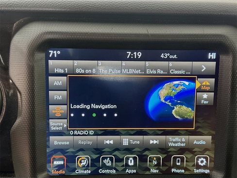 Used 2022 Jeep Gladiator Sport image 13