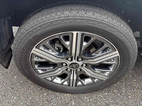 Used 2023 Toyota Sequoia Capstone image 13