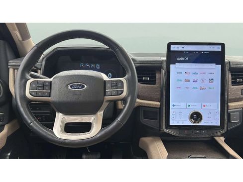 Used 2022 Ford Expedition Max Limited image 15
