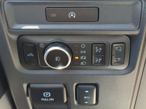 New 2025 Ford F150 Lariat w/ Equipment Group 502A High image 57