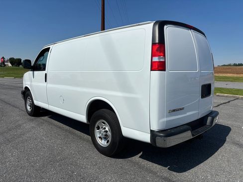Used 2020 Chevrolet Express 2500 w/ Driver Convenience Package RWD image 10