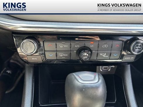 Used 2023 Jeep Compass Limited AWD/4WD image 14