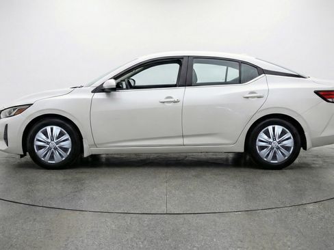 Used 2025 Nissan Sentra S FWD image 5