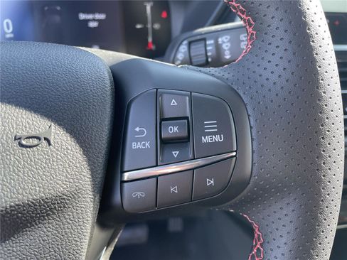 New 2026 Ford Escape ST-Line w/ Tech Pack #1 AWD/4WD image 15
