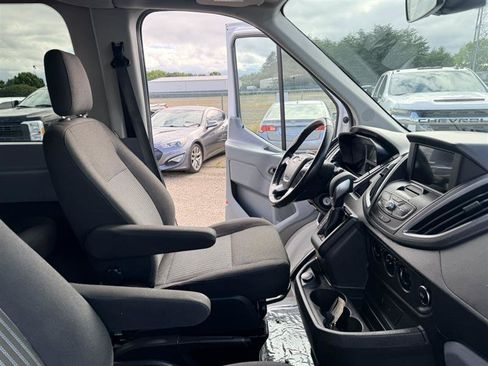 Used 2019 Ford Transit 350 XLT RWD image 13