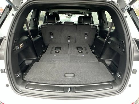 New 2026 Jeep Grand Cherokee L 4WD image 28