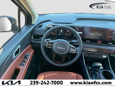 New 2026 Kia Carnival EX FWD image 16