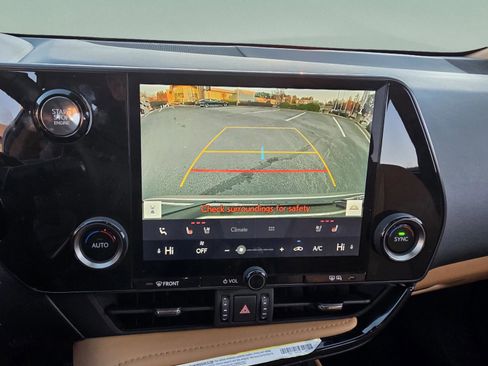 Used 2025 Lexus NX 250 FWD w/ Premium Package image 15