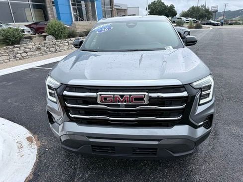 Certified 2026 GMC Terrain Elevation FWD image 3