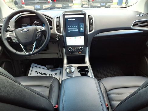 Used 2024 Ford Edge SEL w/ Convenience Package AWD/4WD image 11