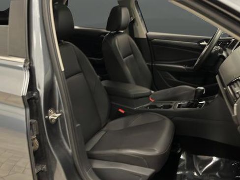 Used 2020 Volkswagen Jetta SEL FWD image 25