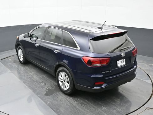 Used 2020 Kia Sorento LX w/ LX I4 Convenience Package image 35