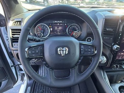 New 2026 RAM 1500 Laramie AWD/4WD image 30