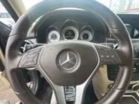 Used 2013 Mercedes-Benz GLK 350 4MATIC image 14