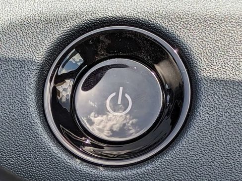 New 2026 Nissan Leaf Platinum+ FWD image 33