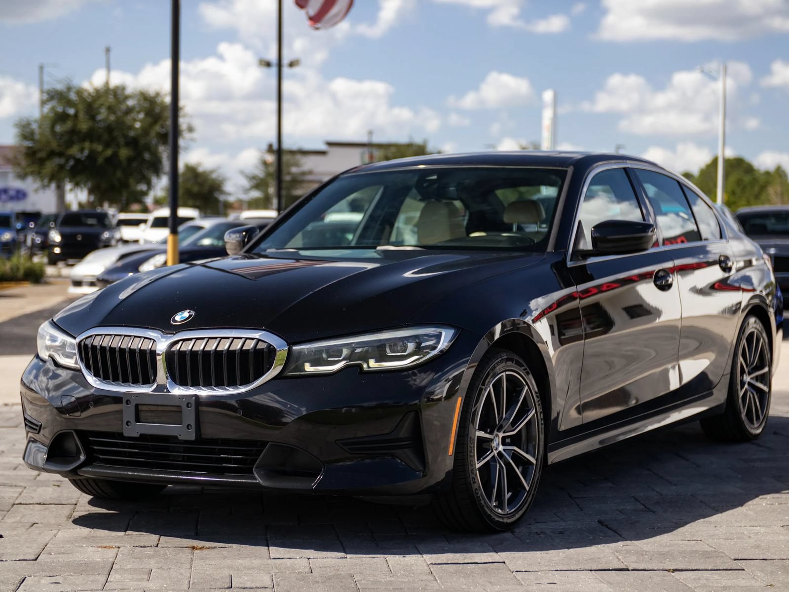 Used 2020 BMW 330i xDrive Sedan w/ Convenience Package AWD/4WD image 7