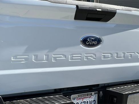 Used 2024 Ford F350 XLT image 31