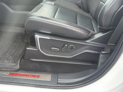 Used 2024 Ford F150 Raptor AWD/4WD image 23