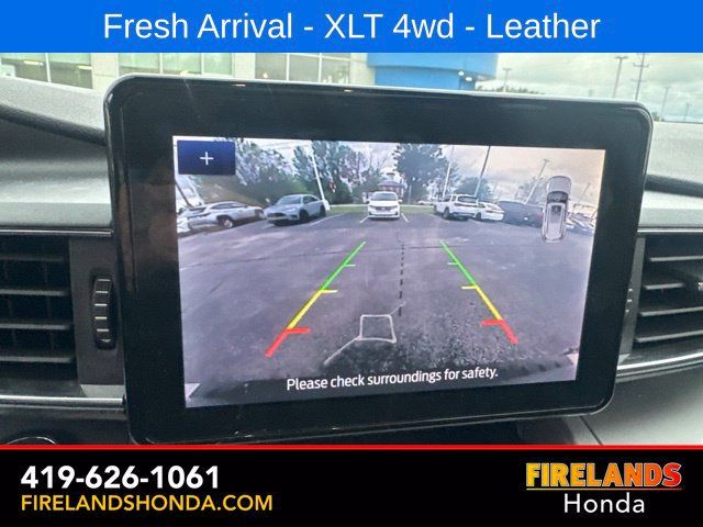 Used 2022 Ford Explorer XLT w/ Equipment Group 202A AWD/4WD image 25