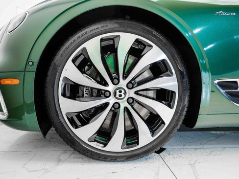 Used 2024 Bentley Continental GT V8 image 11