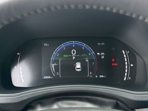 Used 2025 Toyota Grand Highlander FWD image 20