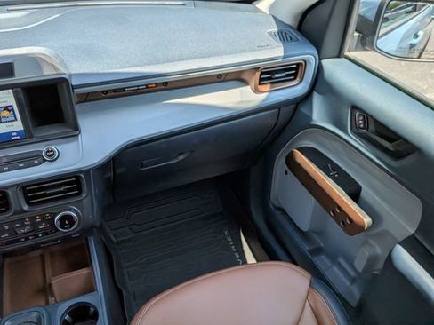 Used 2023 Ford Maverick Lariat w/ Lariat Luxury Package AWD/4WD image 19