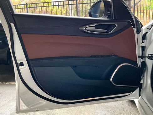 Used 2018 Alfa Romeo Giulia Ti Sport w/ Quick Order Package 22U Sport image 21