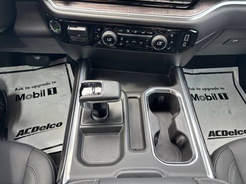 Certified 2026 Chevrolet Silverado 1500 LTZ AWD/4WD image 15