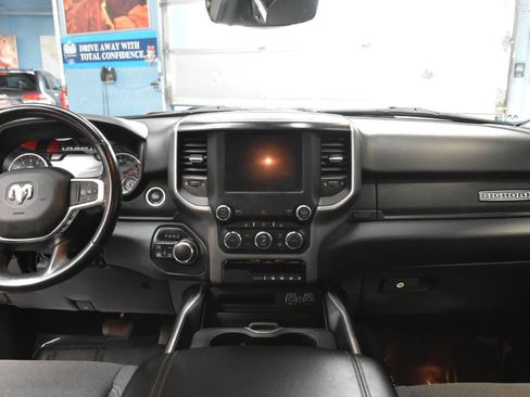 Used 2022 RAM 1500 Big Horn AWD/4WD image 33