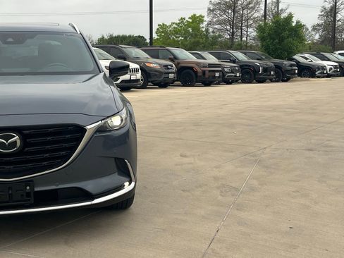 Used 2023 MAZDA CX-9 Carbon Edition AWD/4WD image 3