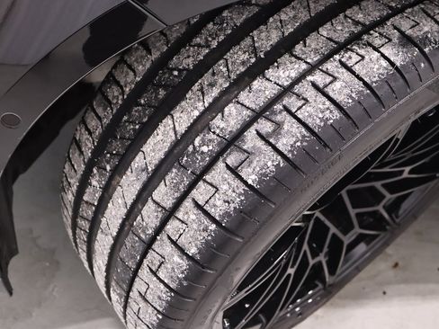 Used 2023 BMW M4 xDrive Competition image 33