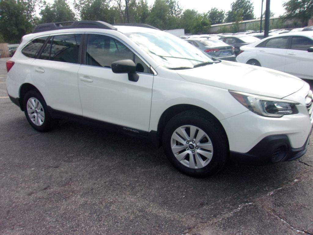 Used 2018 Subaru Outback 2.5i AWD/4WD image 4