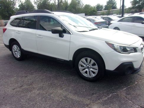 Used 2018 Subaru Outback 2.5i AWD/4WD image 4