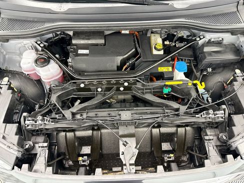 Certified 2023 Audi Q4 e-tron Premium Plus w/ Premium Plus image 28