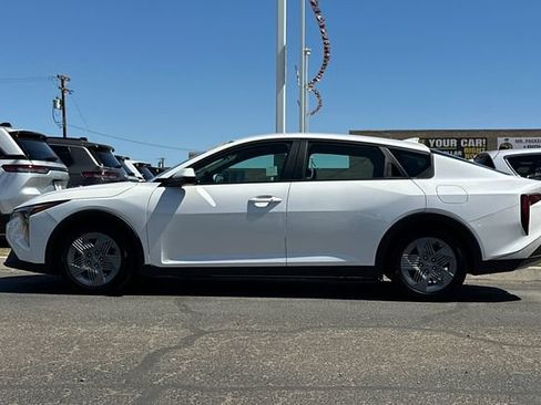 Used 2025 Kia K4 FWD image 6