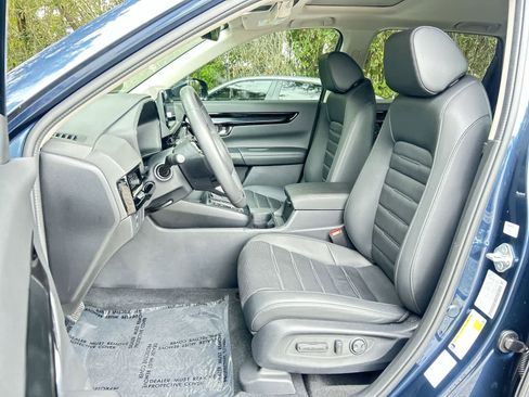 Used 2024 Honda CR-V EX-L image 11