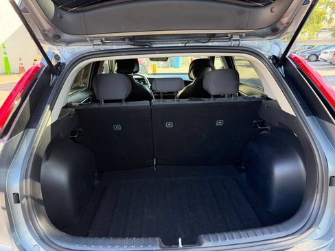 Used 2026 Kia Niro LX FWD image 29