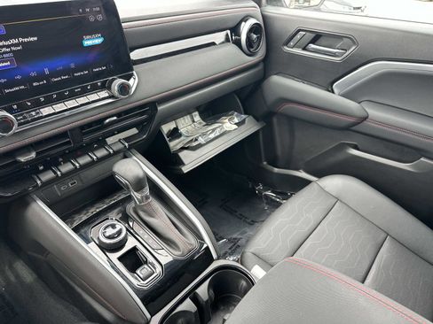 Certified 2023 Chevrolet Colorado Z71 w/ Z71 Convenience Package 2 image 31