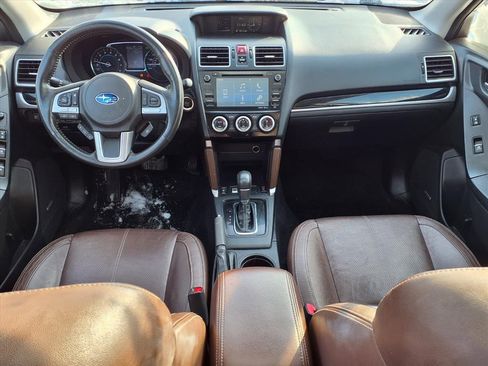 Used 2017 Subaru Forester 2.5i Touring image 11