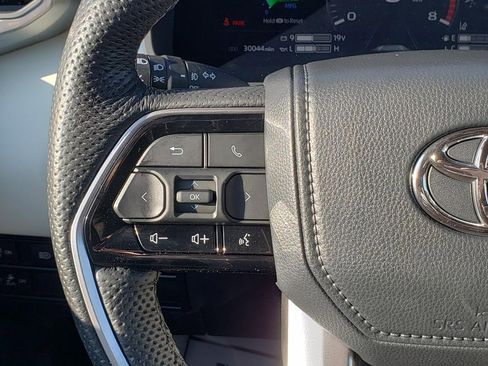 Used 2024 Toyota Sequoia Capstone image 27