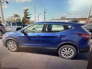 Used 2022 Nissan Rogue Sport S video 1