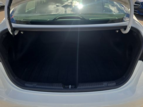 Used 2018 Kia Forte LX FWD image 10