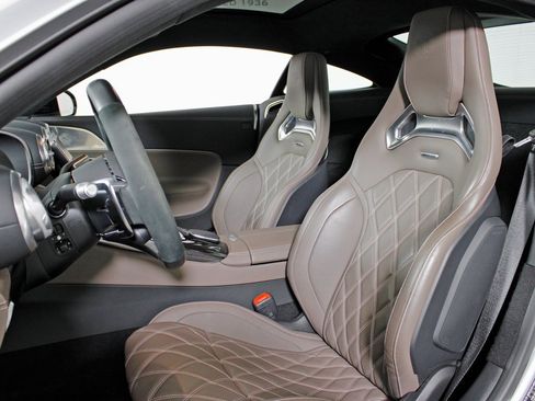 Certified 2024 Mercedes-Benz AMG GT 63 image 12