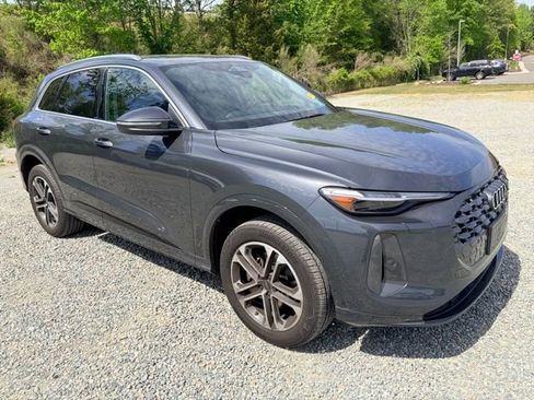 Used 2025 Audi Q5 Premium Plus image 3