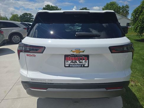 Used 2026 Chevrolet Equinox LT w/ Convenience Package II AWD/4WD image 5