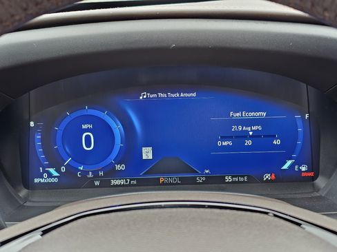 Used 2023 Ford Explorer King Ranch w/ Technology Package image 25