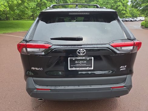 Used 2024 Toyota RAV4 XLE Premium w/ Weather Package AWD/4WD image 4